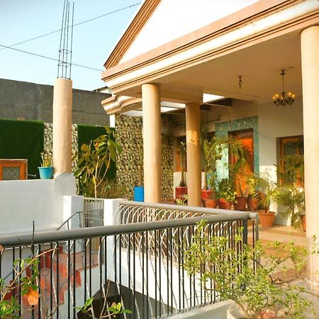 Malaiya Homestay - Grandeur Living Experience จาบัลปูร์ ภายนอก รูปภาพ