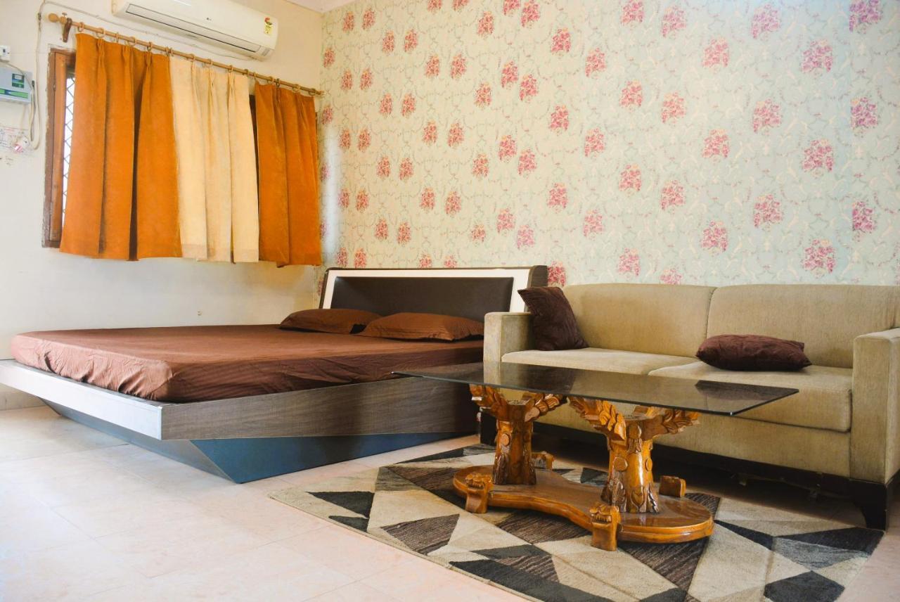 Malaiya Homestay - Grandeur Living Experience จาบัลปูร์ ภายนอก รูปภาพ
