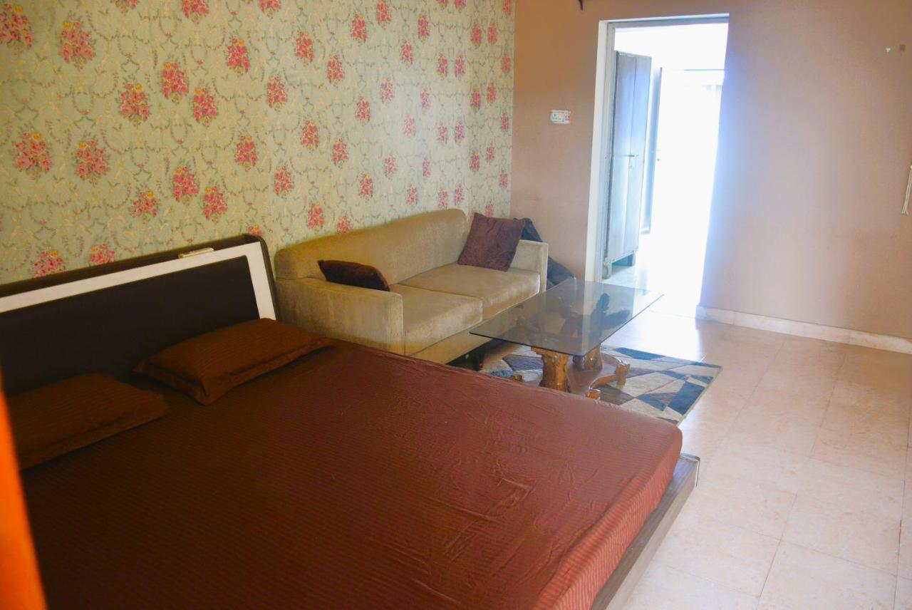 Malaiya Homestay - Grandeur Living Experience จาบัลปูร์ ภายนอก รูปภาพ