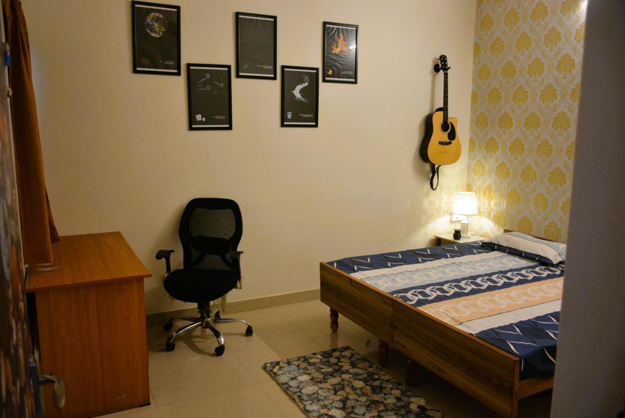 Malaiya Homestay - Grandeur Living Experience จาบัลปูร์ ภายนอก รูปภาพ