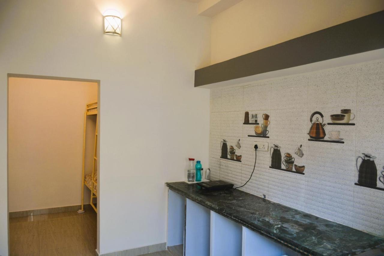 Malaiya Homestay - Grandeur Living Experience จาบัลปูร์ ภายนอก รูปภาพ